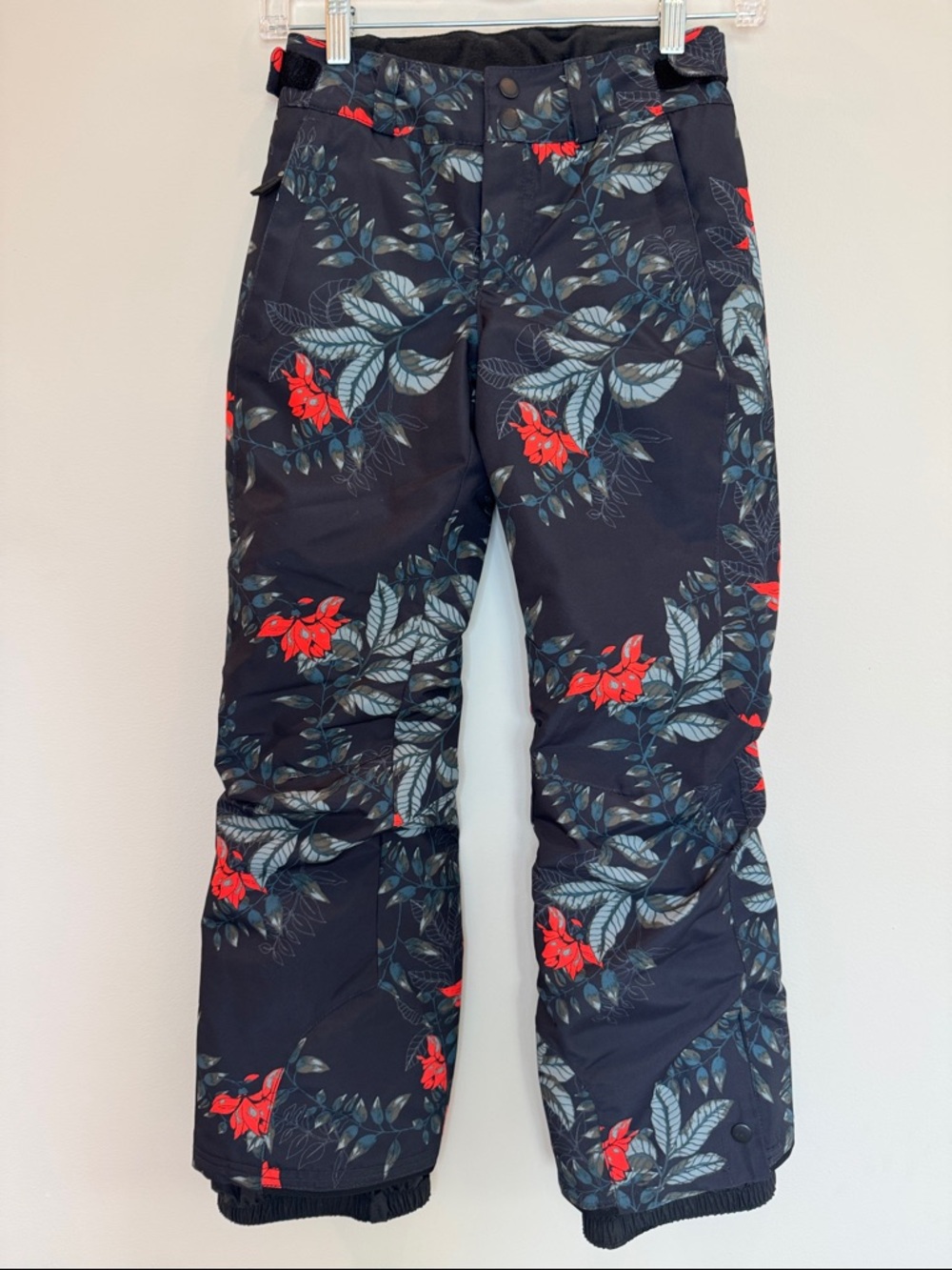 O’Neill Kids Black and Red Floral Snow Pants, Size 8